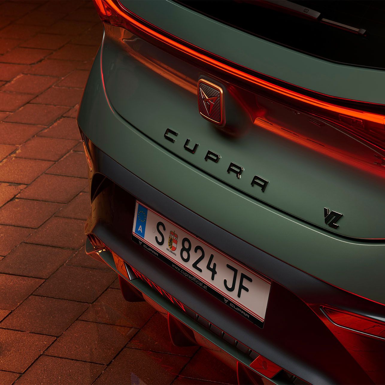 Detailansicht Heck grüner CUPRA Born VZ