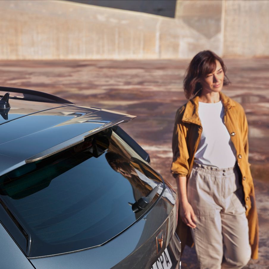 Zu sehen ist das Heck eines CUPRA Ateca